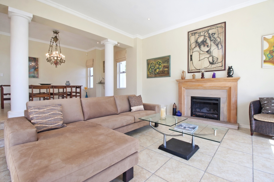 To Let 4 Bedroom Property for Rent in Belvedere Western Cape